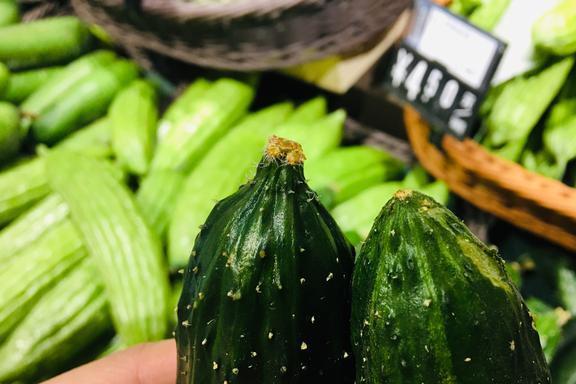 吃瓜群众购买黄瓜