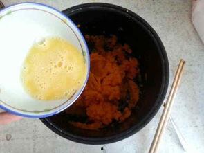 吃瓜直播吃麻花,麻花美食享不停