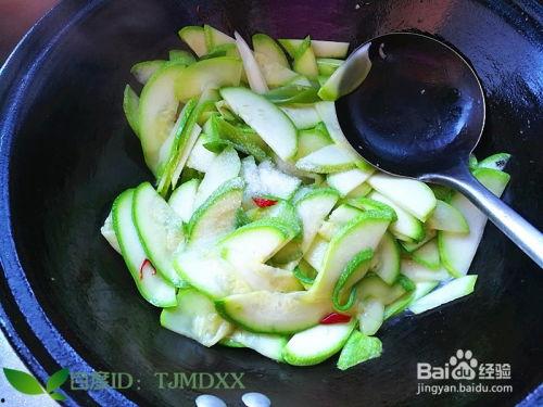 瓜可以炒吃吗,炒食新体验