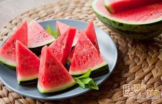 带吃瓜的名字,揭秘带吃瓜名字背后的故事与趣味