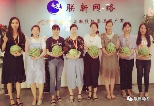 嘉欣吃瓜群众,揭秘娱乐圈幕后故事